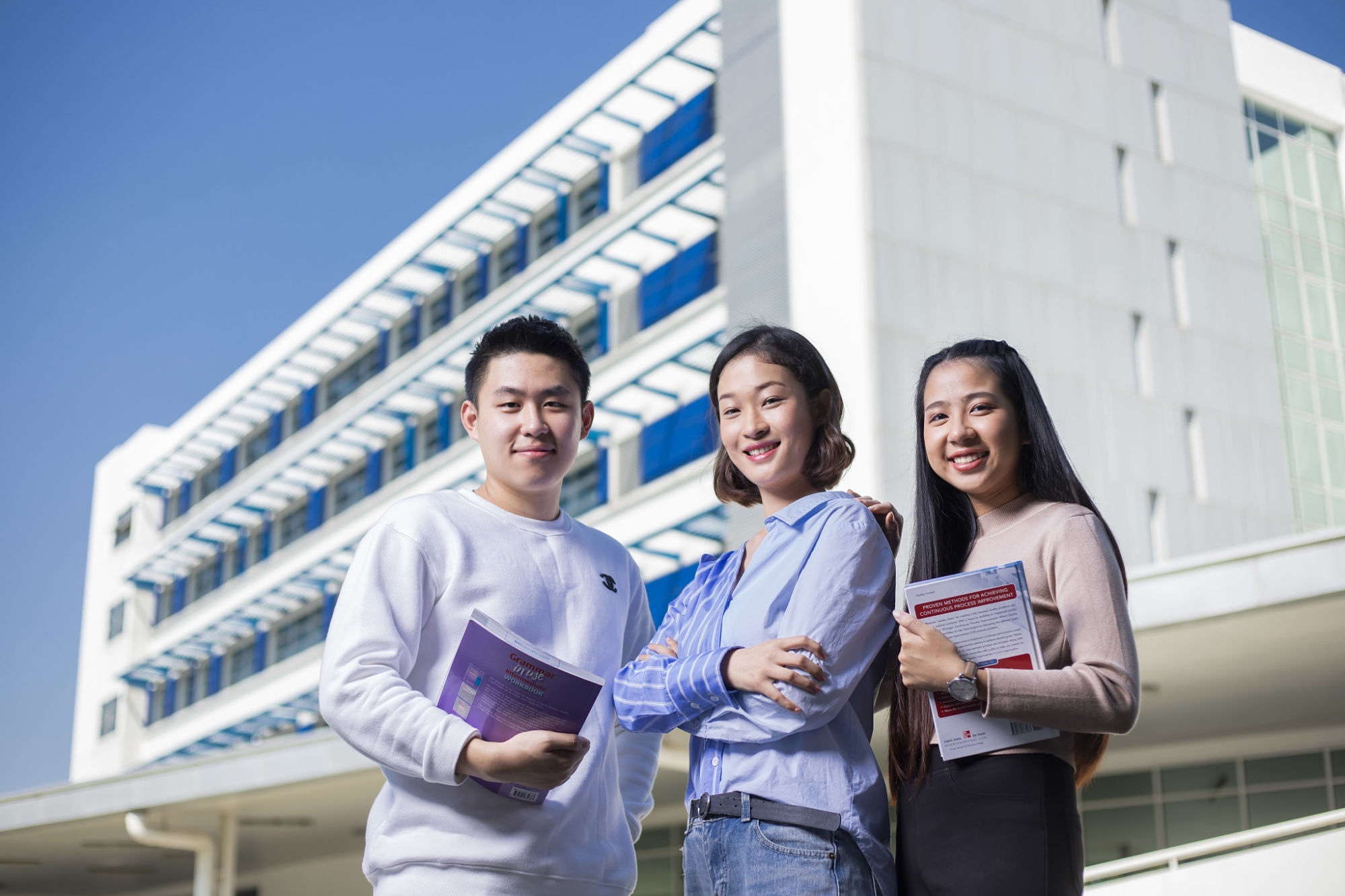 Power English vol.1 – ติวเข้มภาษาอังกฤษก่อนเริ่ม ป.ตรี